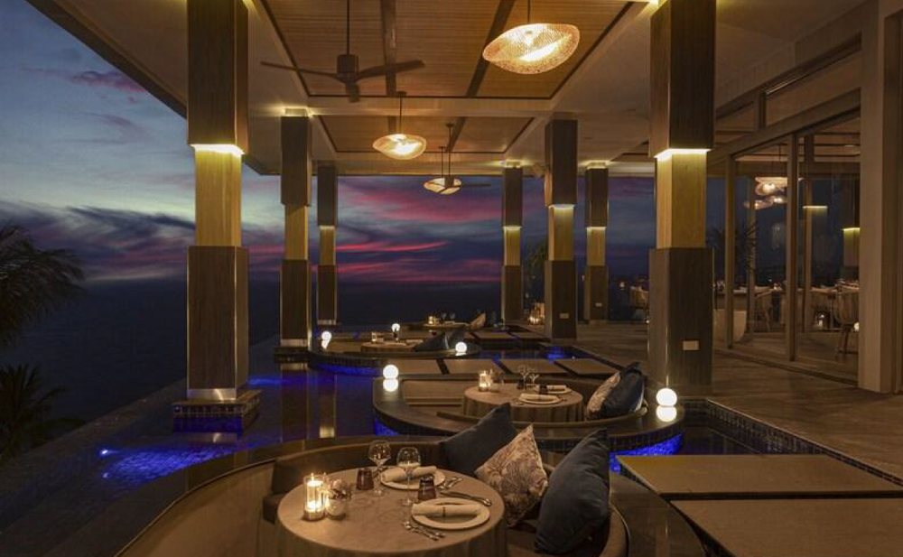 Terraza al atardecer