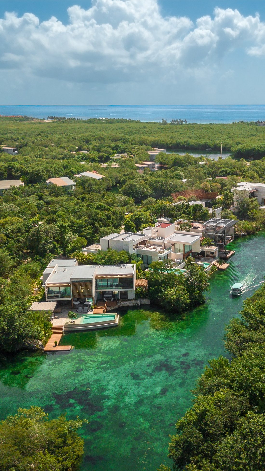 Rosewood Mayakoba entre canales y vegetación de la Riviera Maya